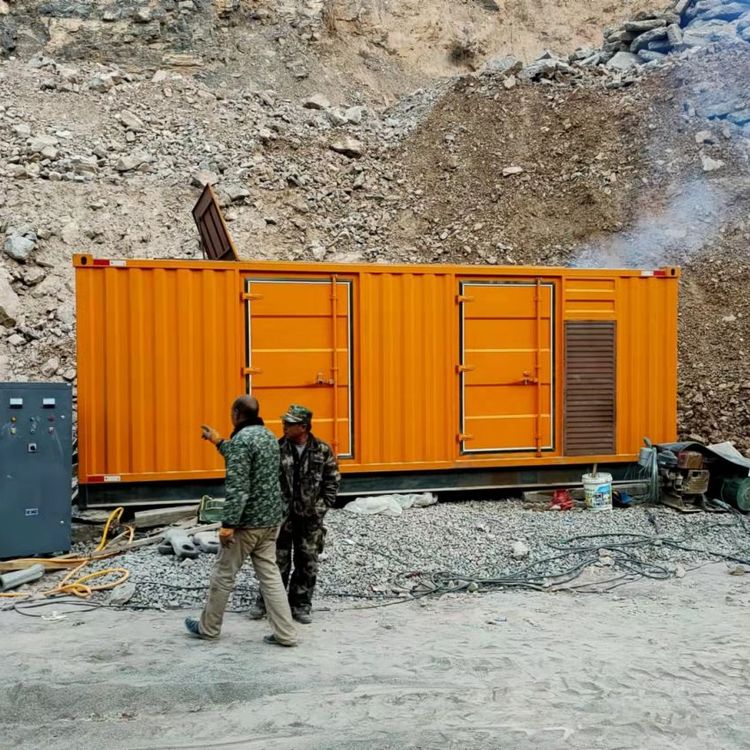 山亭如何选择适合自己的 800KW 柴油发电机组？